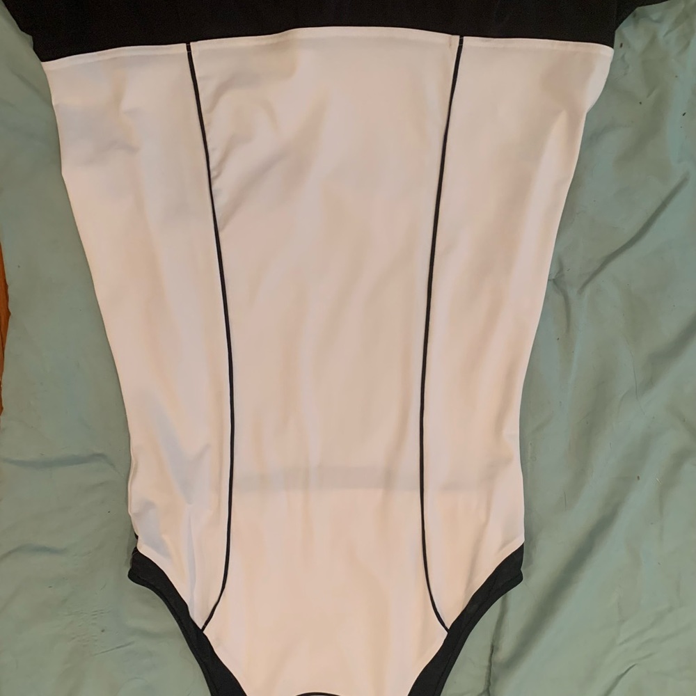 Inphorm tennis dress